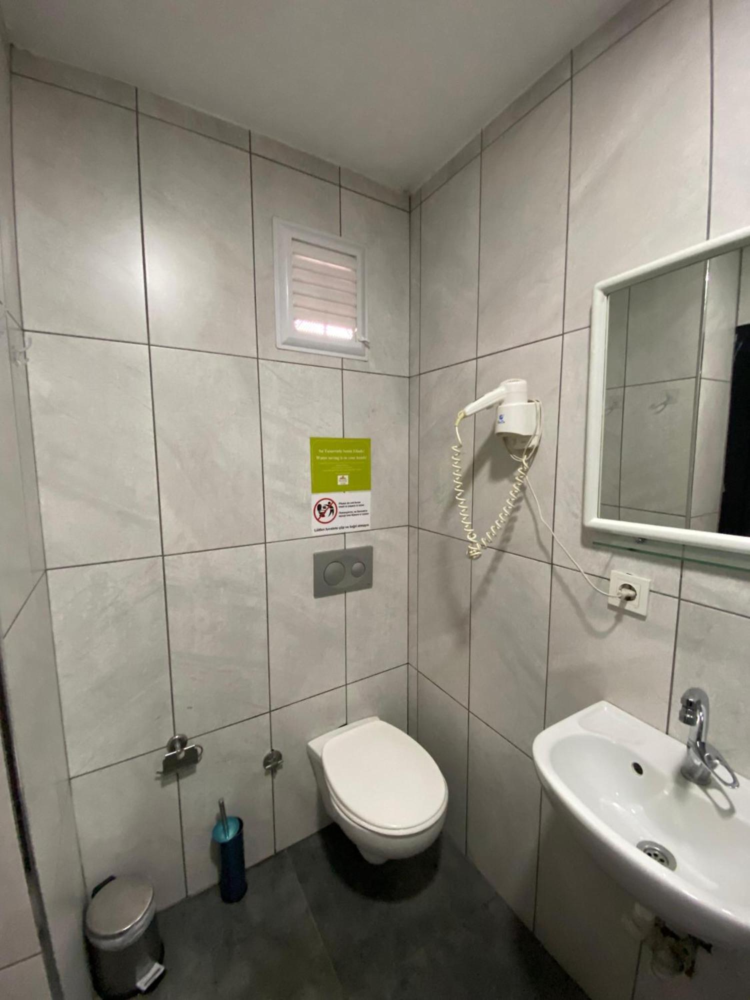 Nostalji Hotel Istanboel Buitenkant foto
